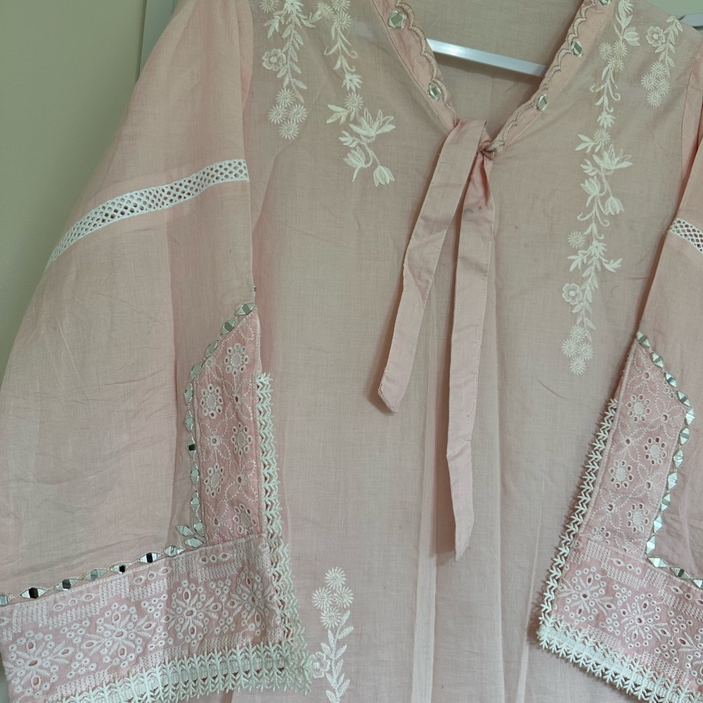 Pakistani Shalwar Kameez 2Pc - Picture 2 of 8
